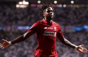 Origi, desejado a título completo.