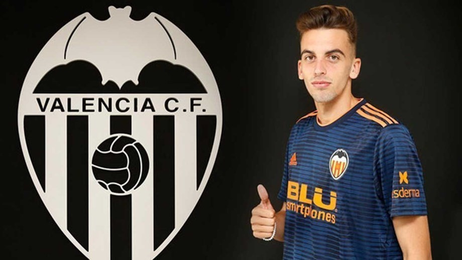 OFICIAL: Famalicão com reforço de 100 Milhões.