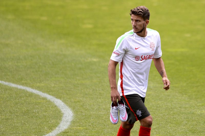 Daniel Carriço desejado numa operação complicada.