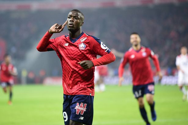 OFICIAL: A contratação mais cara da história.