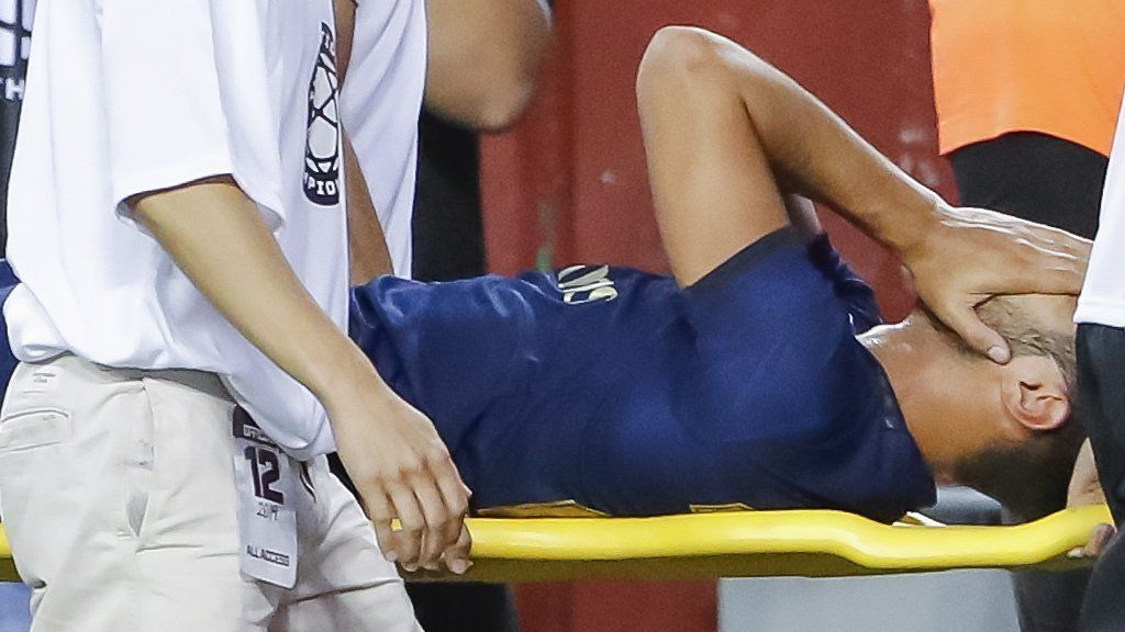 OFICIAL: Lesão grave e paragem entre 8 a 9 meses.