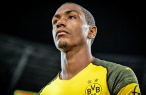 OFICIAL: PSG contrata central por 32 Milhões.