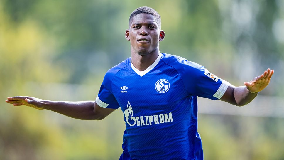 As últimas transferências.