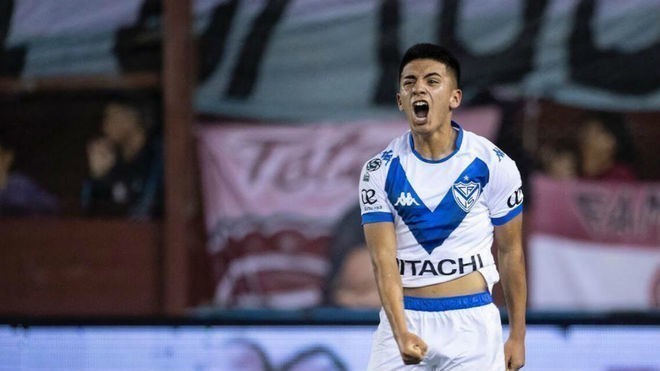 OFICIAL: Almada está garantido.