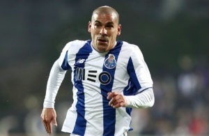 Maxi pode rumar ao “Bessa”.