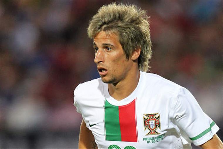 Fábio Coentrão é opção para o FC Porto.