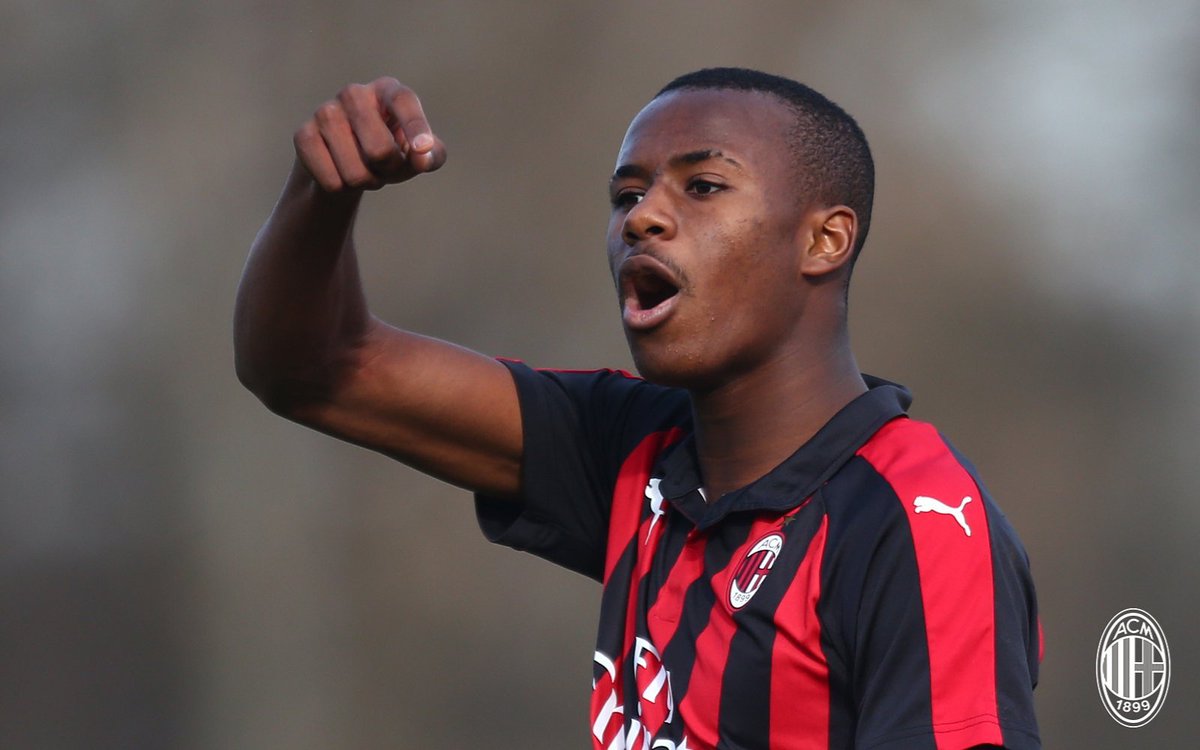 Imprensa Francesa garante Rafael Leão na Serie A.