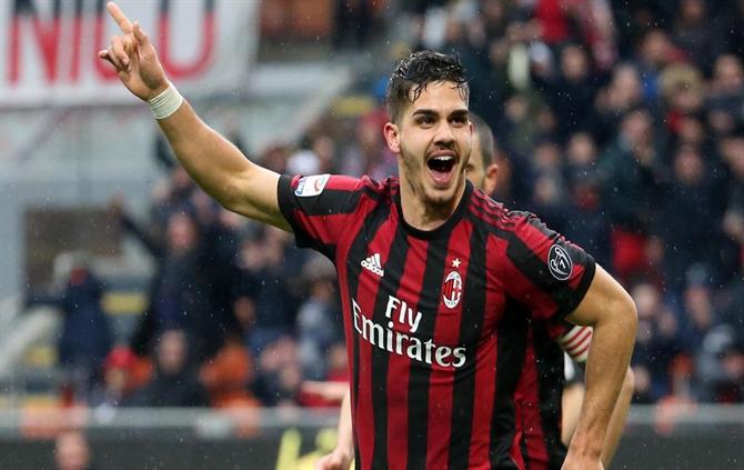 Marselha e Southampton interessados em André Silva.