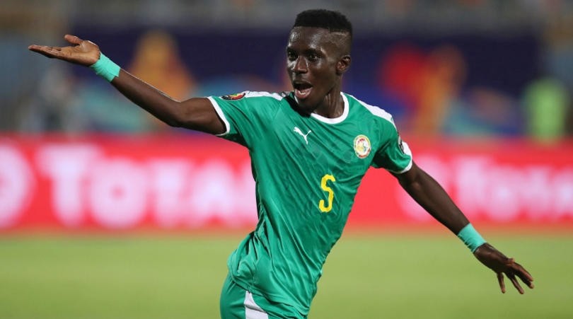 PSG pode apresentar um novo médio.