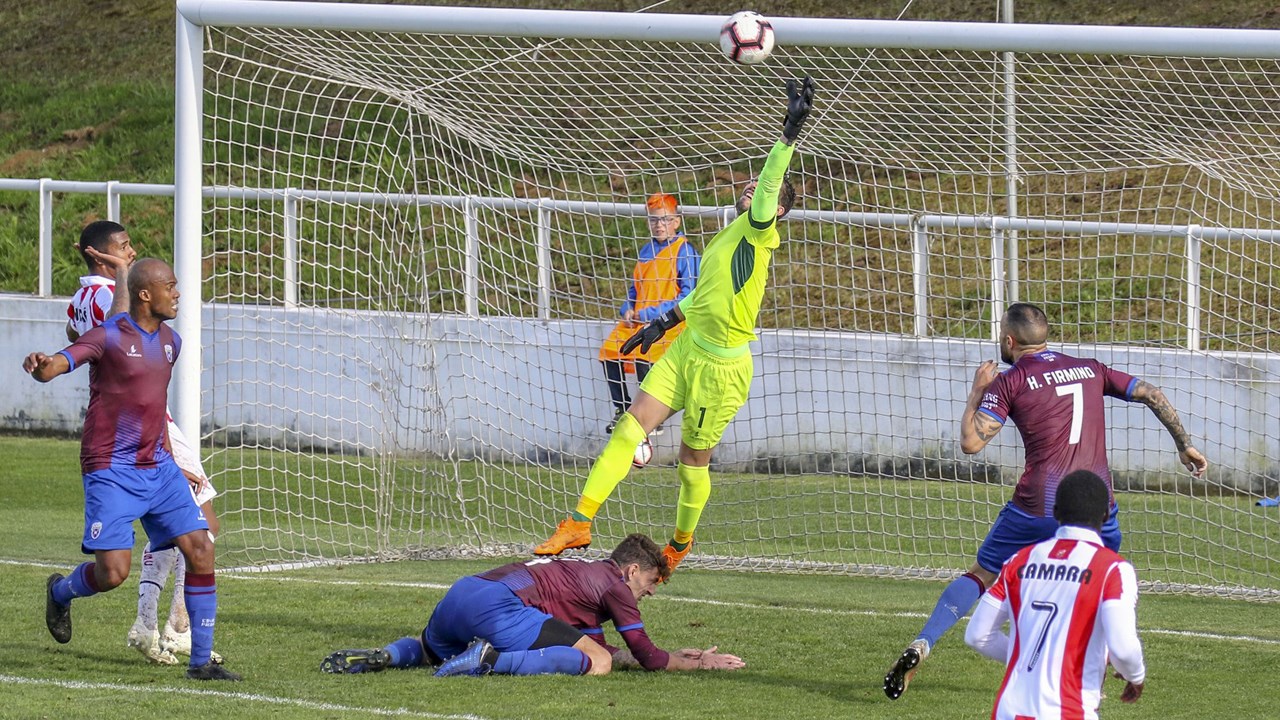 OFICIAL: Moreira fez a última defesa.