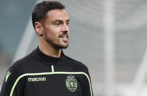 André Pinto com mercado em Itália.