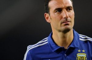 OFICIAL: Scaloni até 2022.