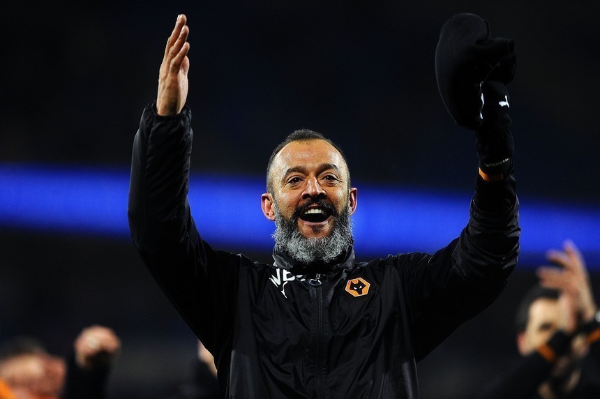Wolves de Nuno Espírito Santo, levou nega de dois jogadores.