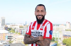 OFICIAL: Mitroglou na Eredivisie.