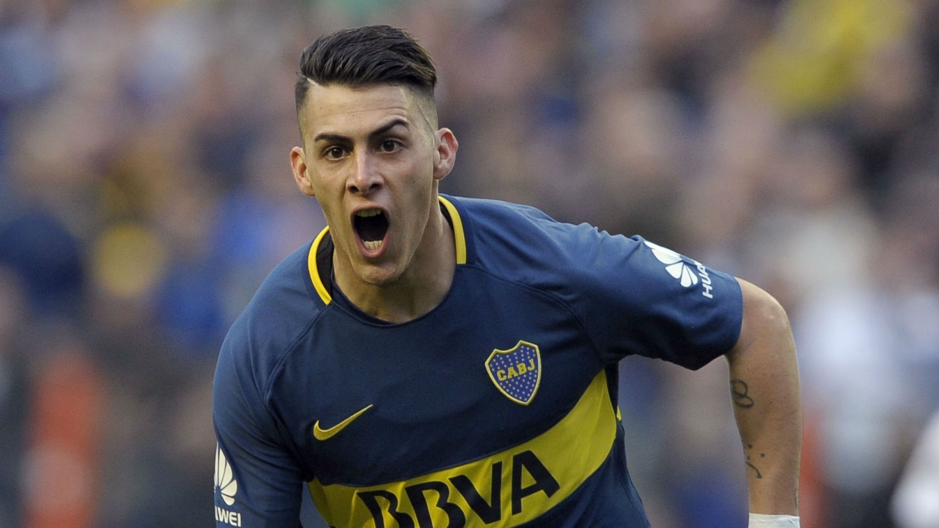 Pavón a caminho de França.