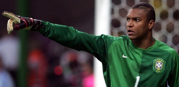 OFICIAL: Dida está de regresso ao AC Milan.