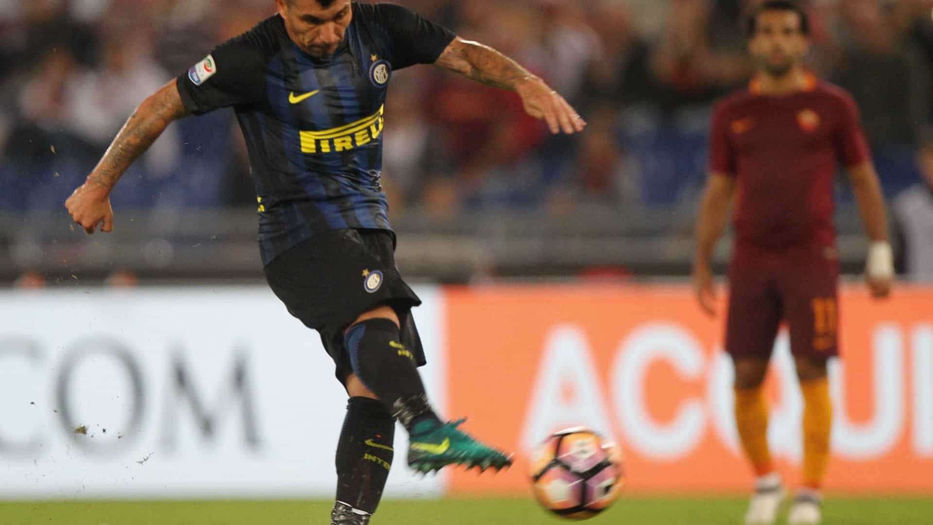 OFICIAL: Medel é o nono reforço.