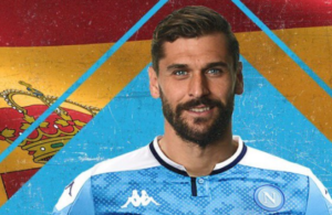 OFICIAL: Napoli oficializa novo ponta de lança.