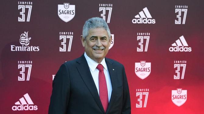 Luís Filipe Vieira suspende funções