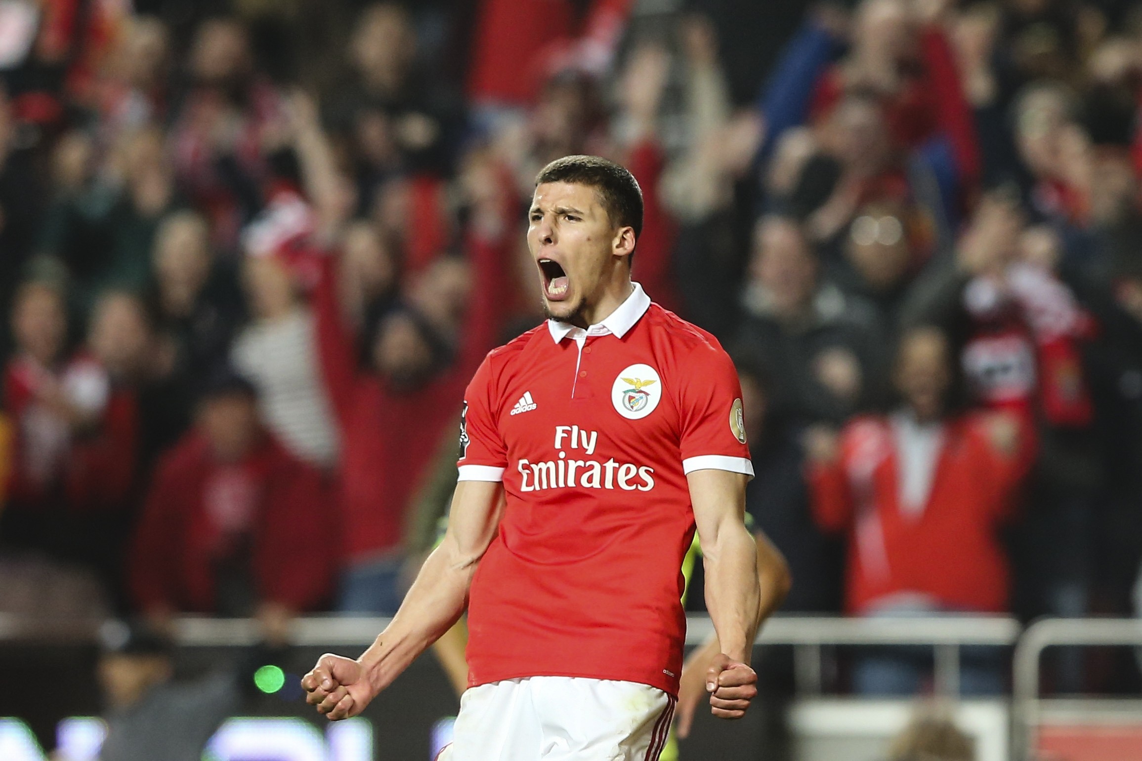 Há uma novidade no 11 do Benfica