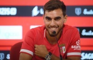 OFICIAL: Horta renova.