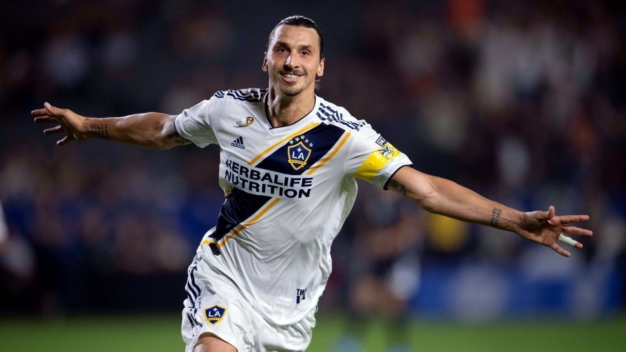 Everton sonha com Ibrahimovic