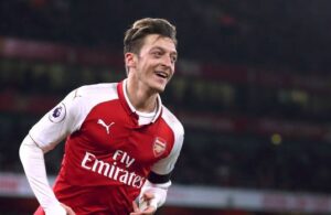 Novo futuro para Ozil, reservado.