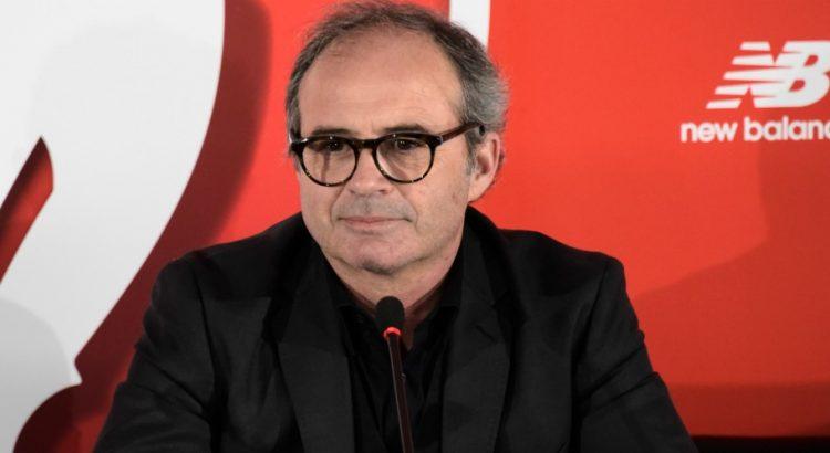 Luís Campo propõe-se ao Manchester United.