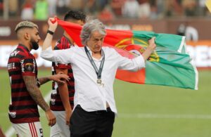 “É muito difícil parar este Flamengo”