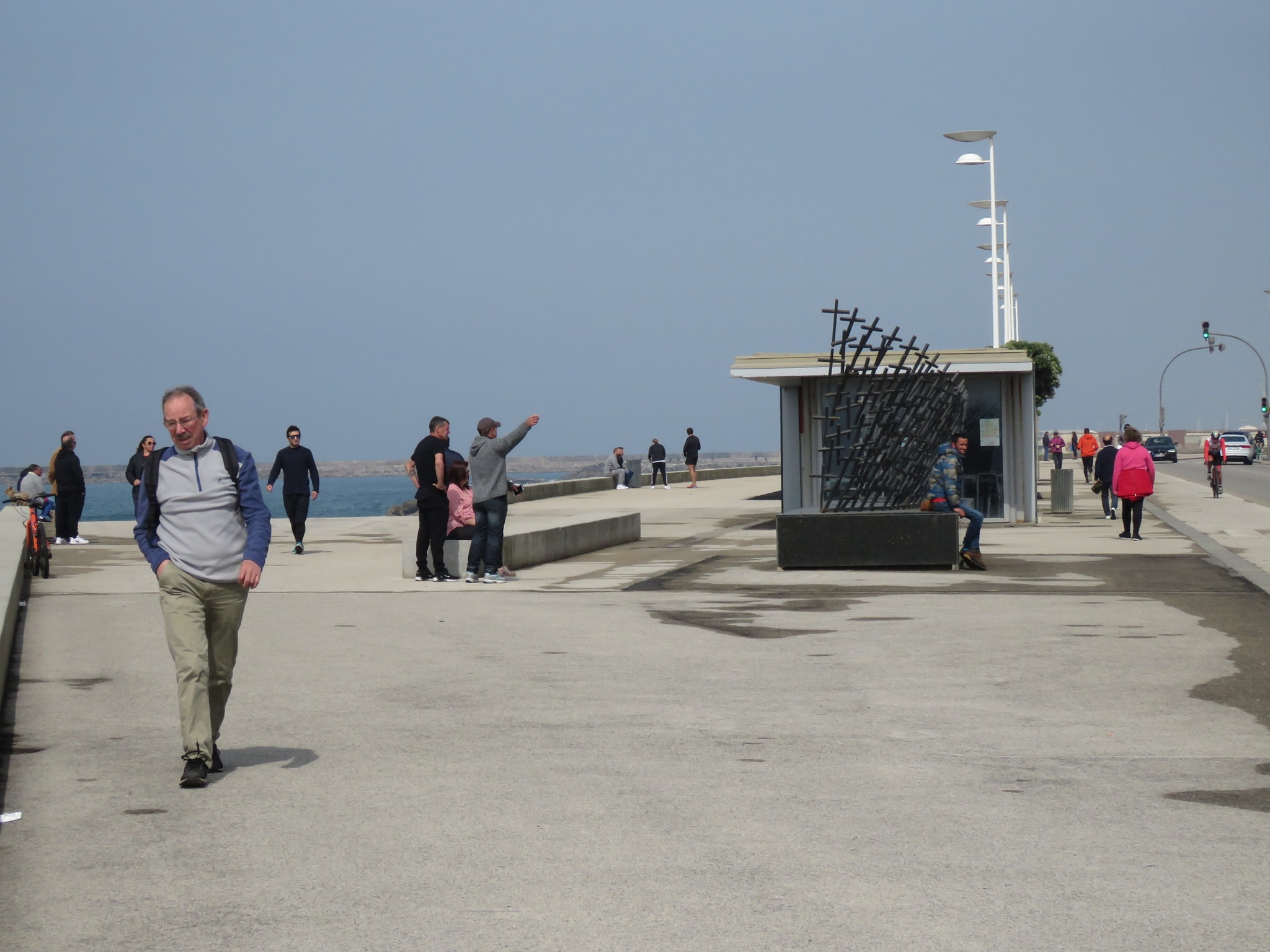 Assim não vamos lá! Marginal da Póvoa de Varzim cheia hoje!