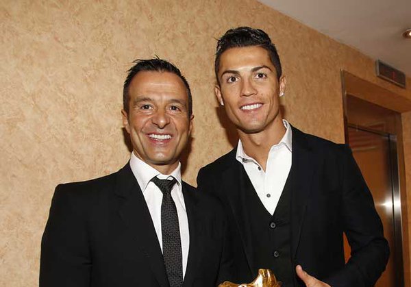Cristiano Ronaldo e Jorge Mendes constroem alas em hospitais de Porto e Lisboa