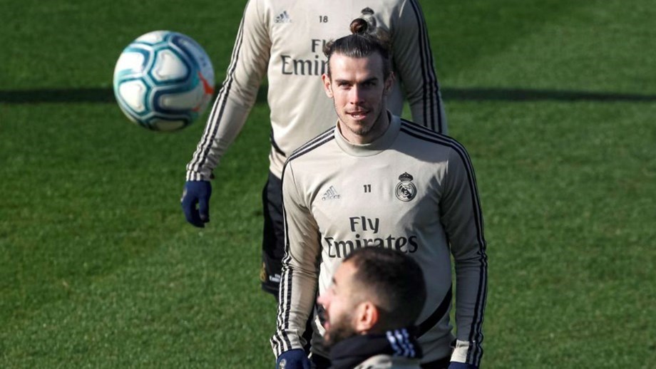 Clubes já pensam cortar nos salários