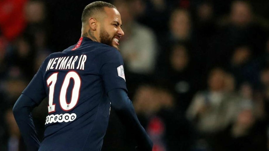 Clubes já pensam cortar nos salários