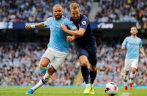 Polémica em Inglaterra: Kyle Walker terá organizado orgia com prostitutas