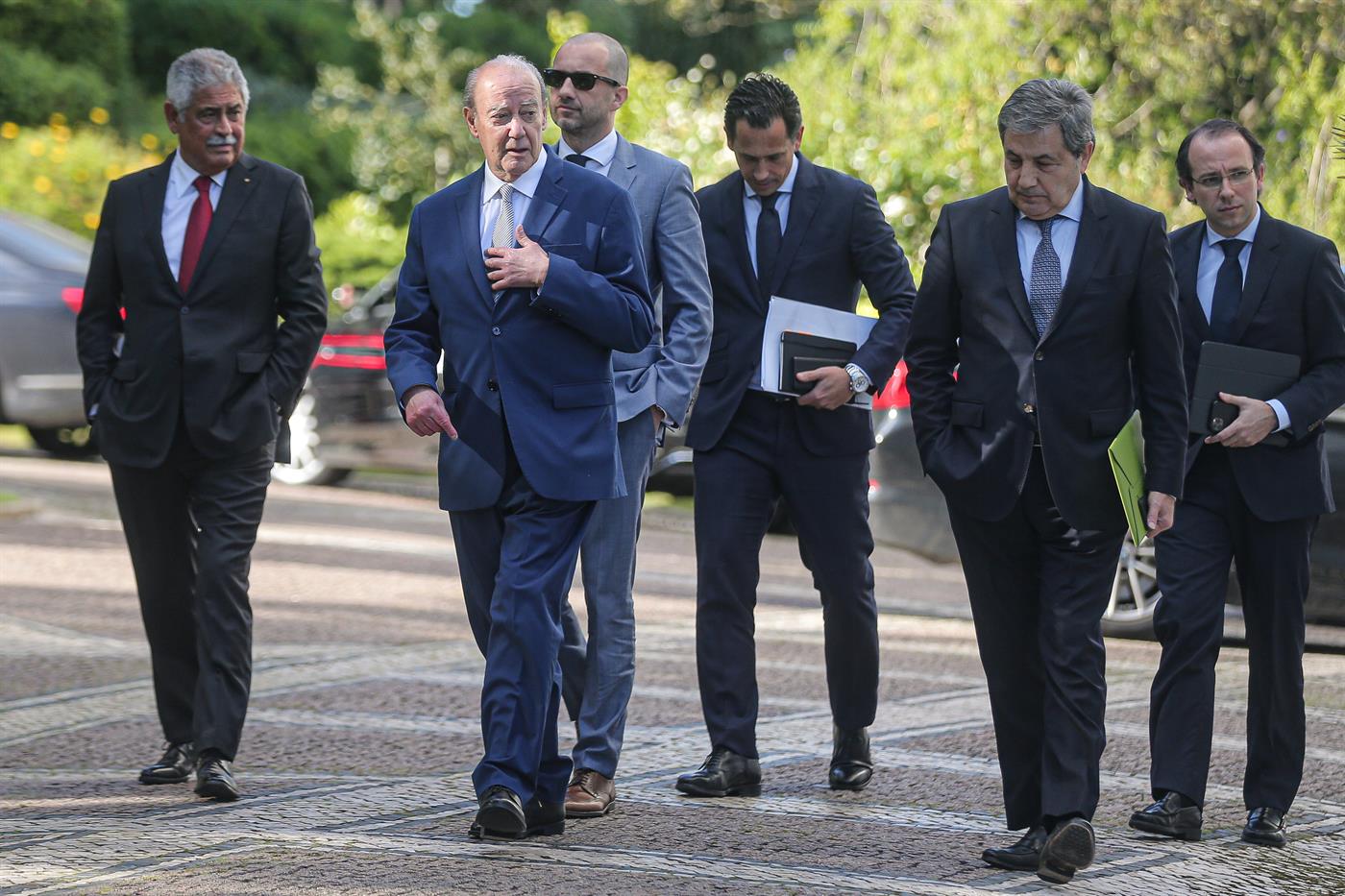 Varandas com novo look. Presidentes juntos para falar com PM