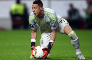 Odysseas no radar de ser milionário.