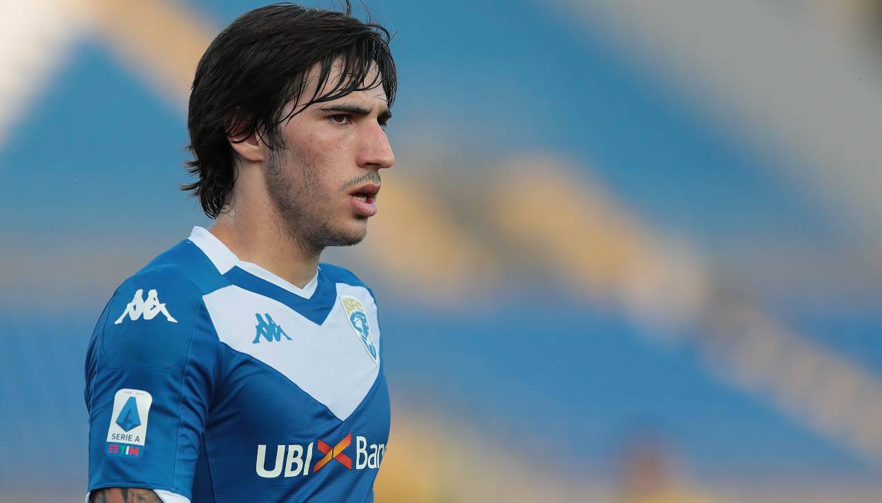 Tonali, Vlahovic e Ajer com a camisola do AC Milan?