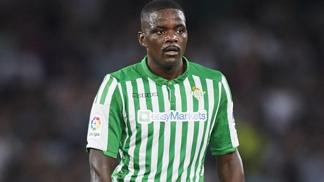 Willian Carvalho perto da Premier League.