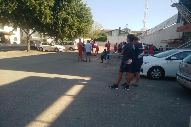 SAD expulsa staff e jogadores. Jogo com o Benfica em risco