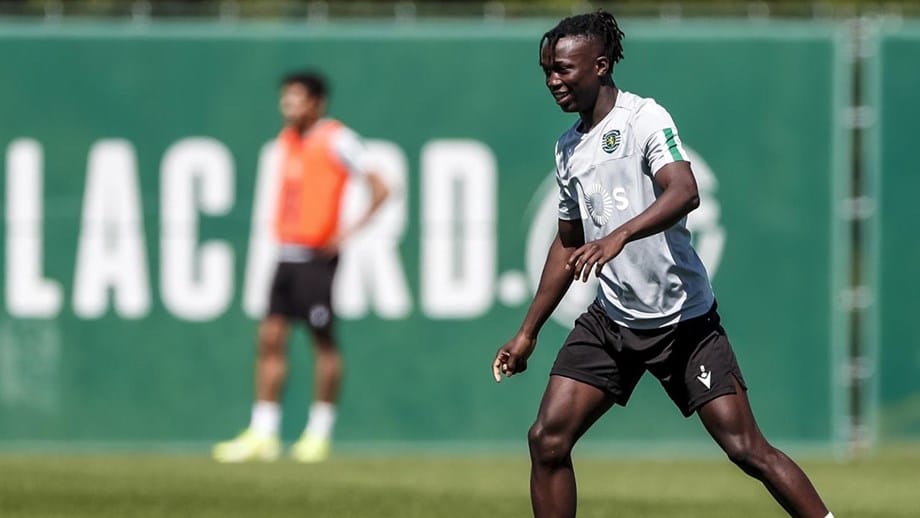 Arsenal aponta para Joelson.