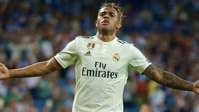 Esforço por Mariano Díaz.