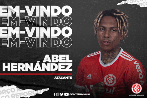 OFICIAL: Abel Hernández (lembra-se?) ruma ao Brasileirão.