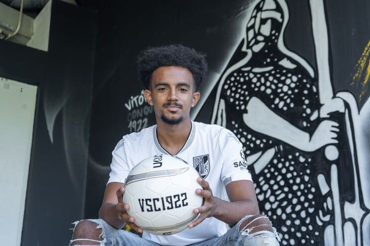 OFICIAL: “Vimaranenses” apresentam reforço proveniente do Chelsea.