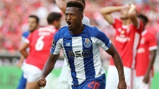 Zé Luís de saída com Turquia e Rússia no horizonte.