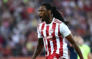 Carga por Rúben Semedo.