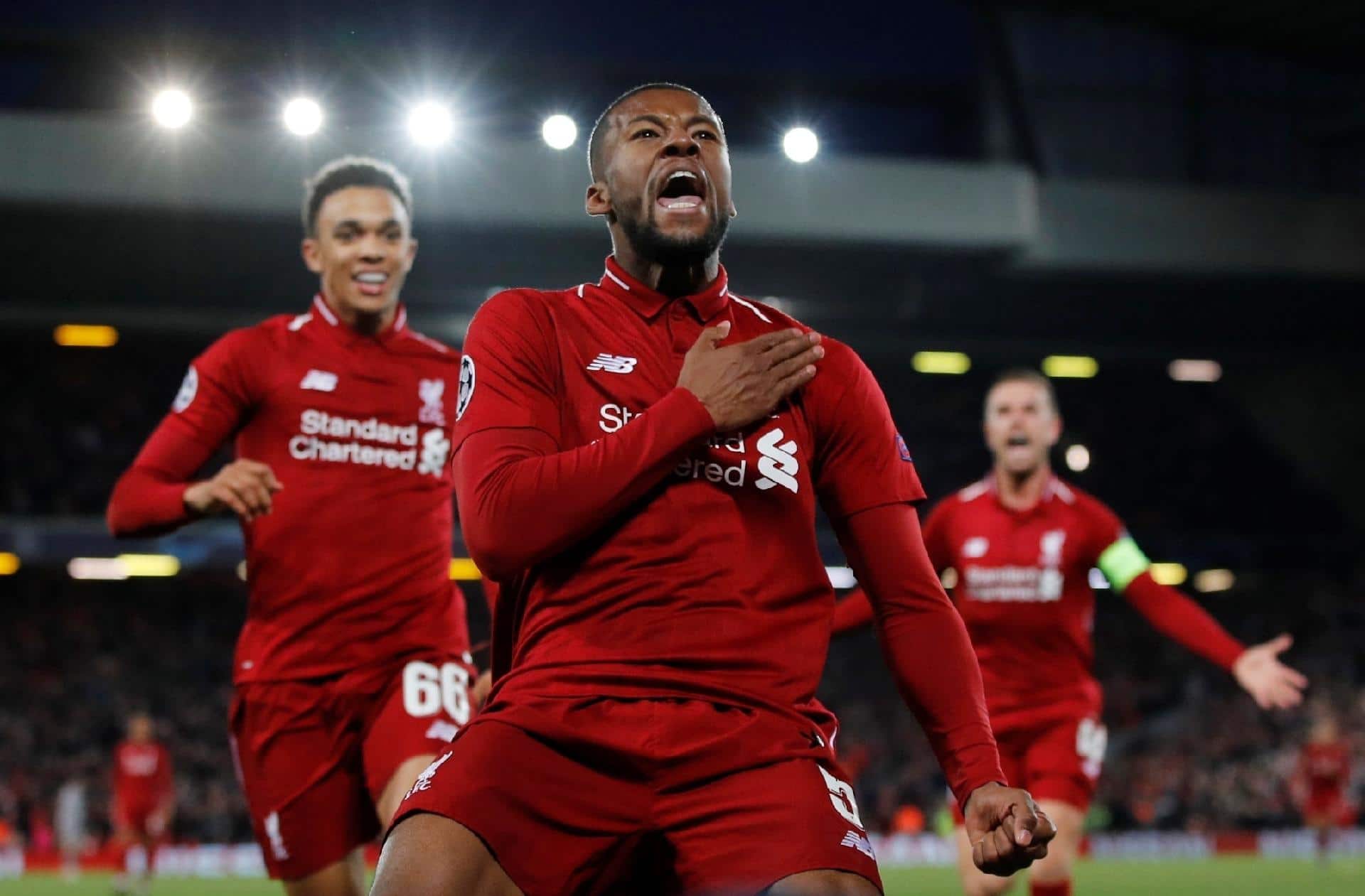 Wijnaldum alvo de Koeman.