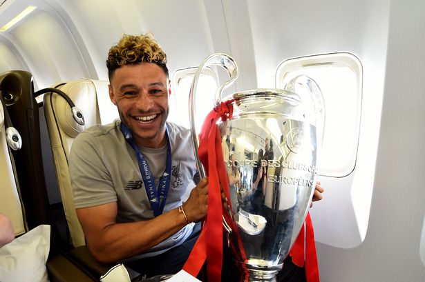 5 jogadores que deixaram o Arsenal em busca do sucesso.