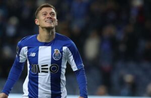 Otávio com a camisola da AS Roma?