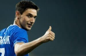 Yaremchuk: A alternativa a Paulinho.