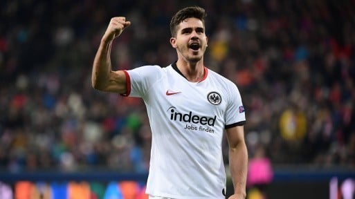 Manchester United com olha para o André Silva